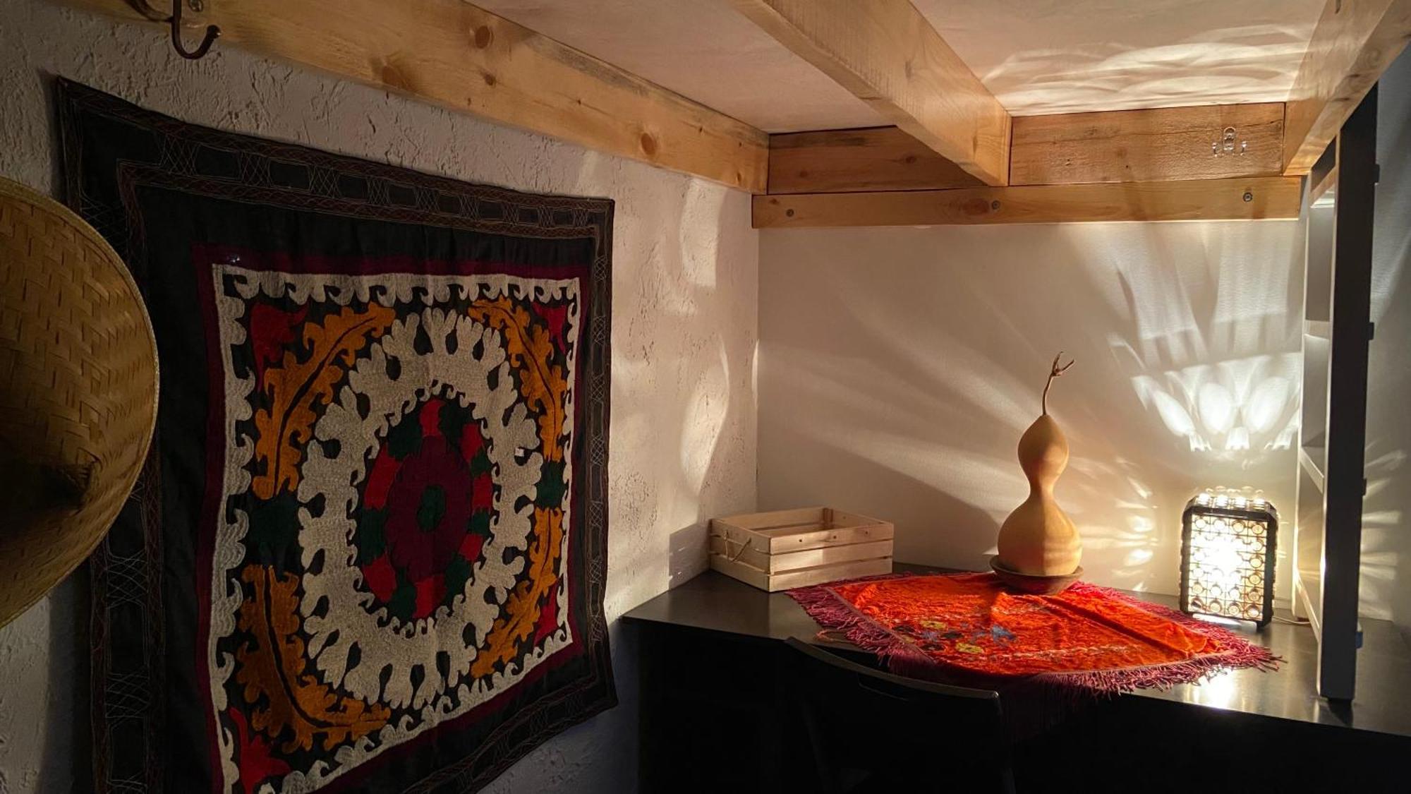 Kuduk Cultural Residence Бишкек Экстерьер фото